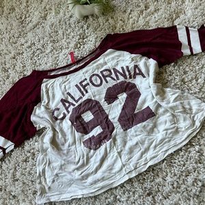 Vintage California 1992 maroon baseball t shirt flowy summer 3/4 sleeve.